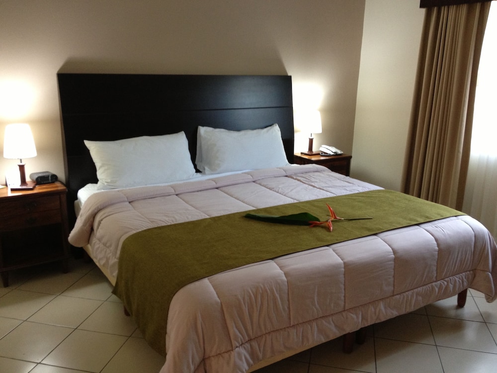 Las Espuelas Hotel 17/54