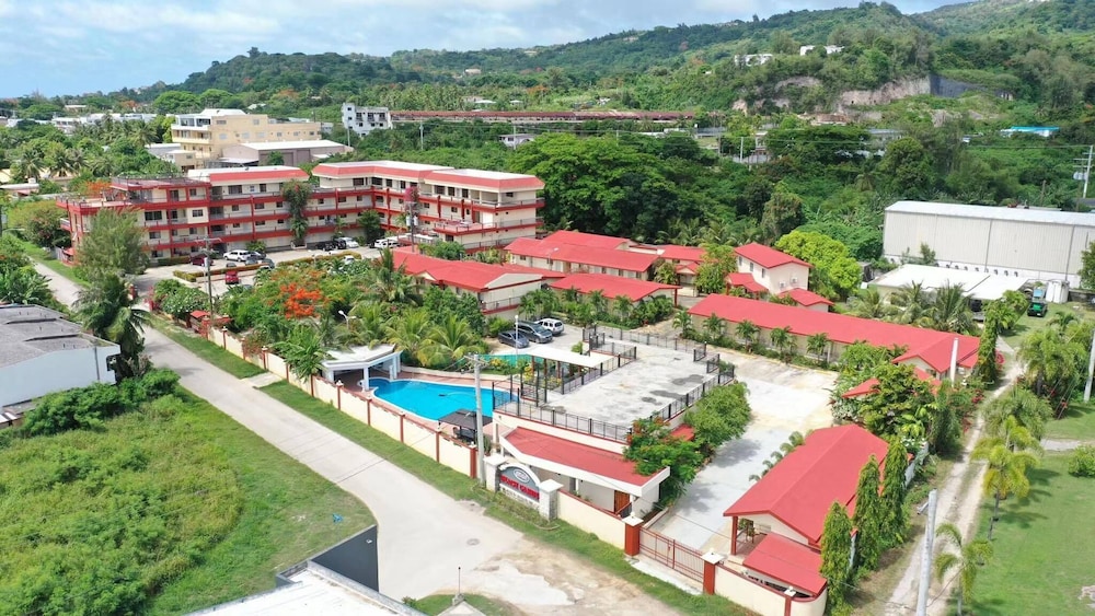Beach Garden Hotel And Apartment 41/50
