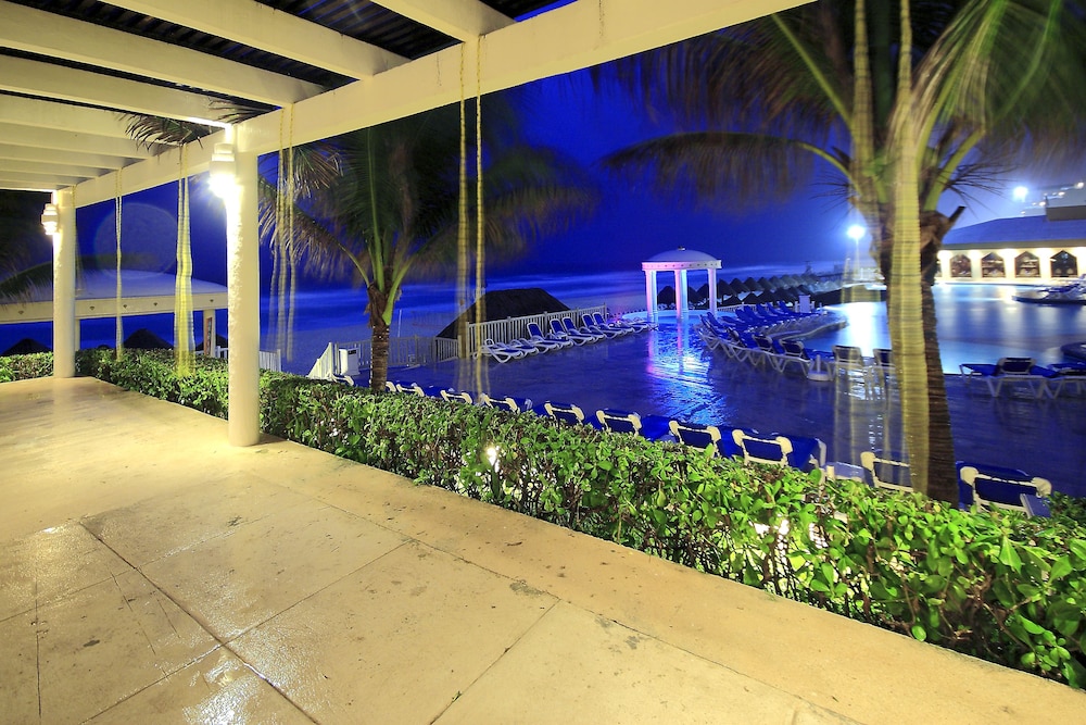 Golden Parnassus All Inclusive Resort & Spa - Adults Only 45/74