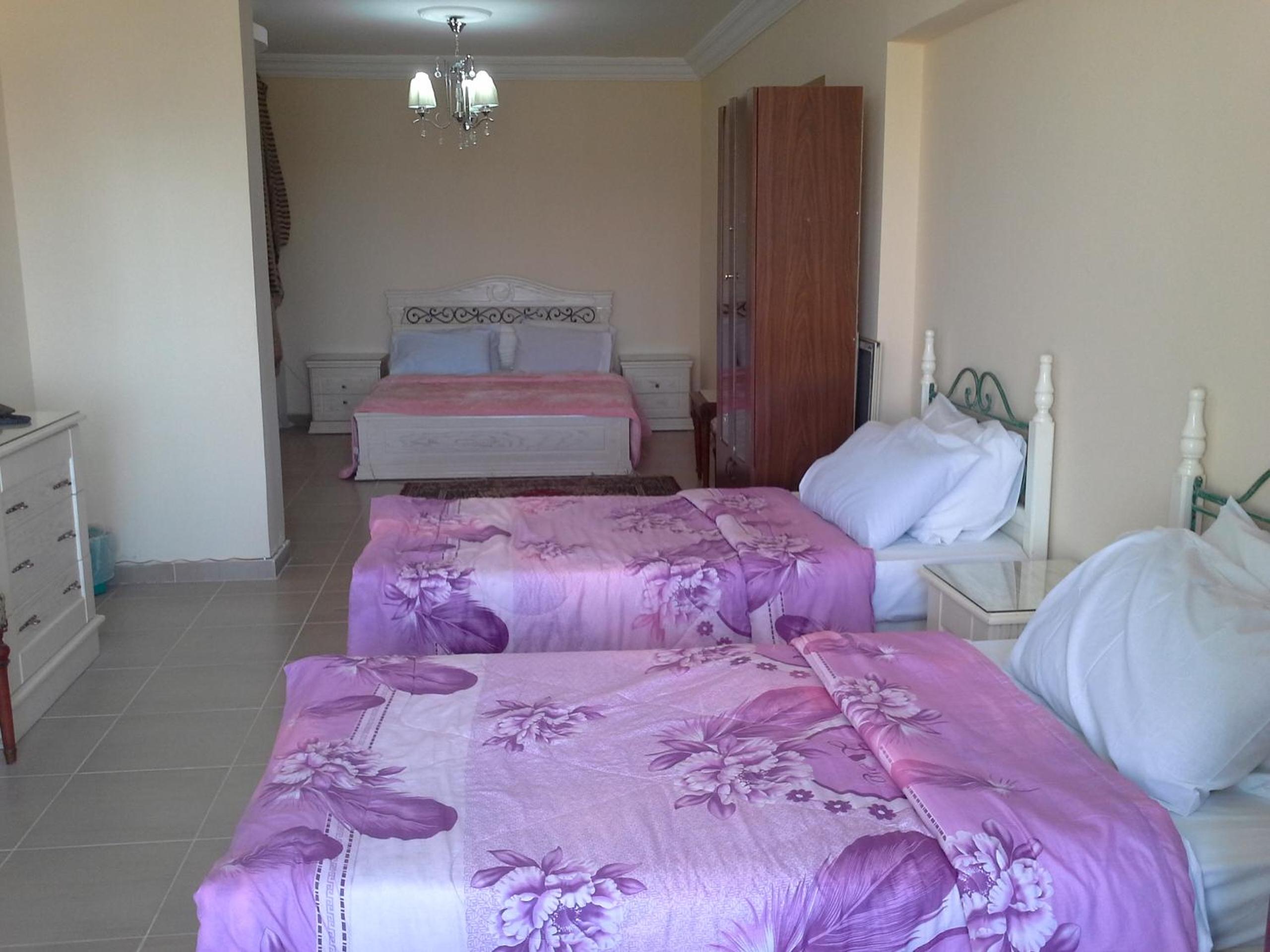 1 Bedroom, Apartment, 3 Beds, Adult Only