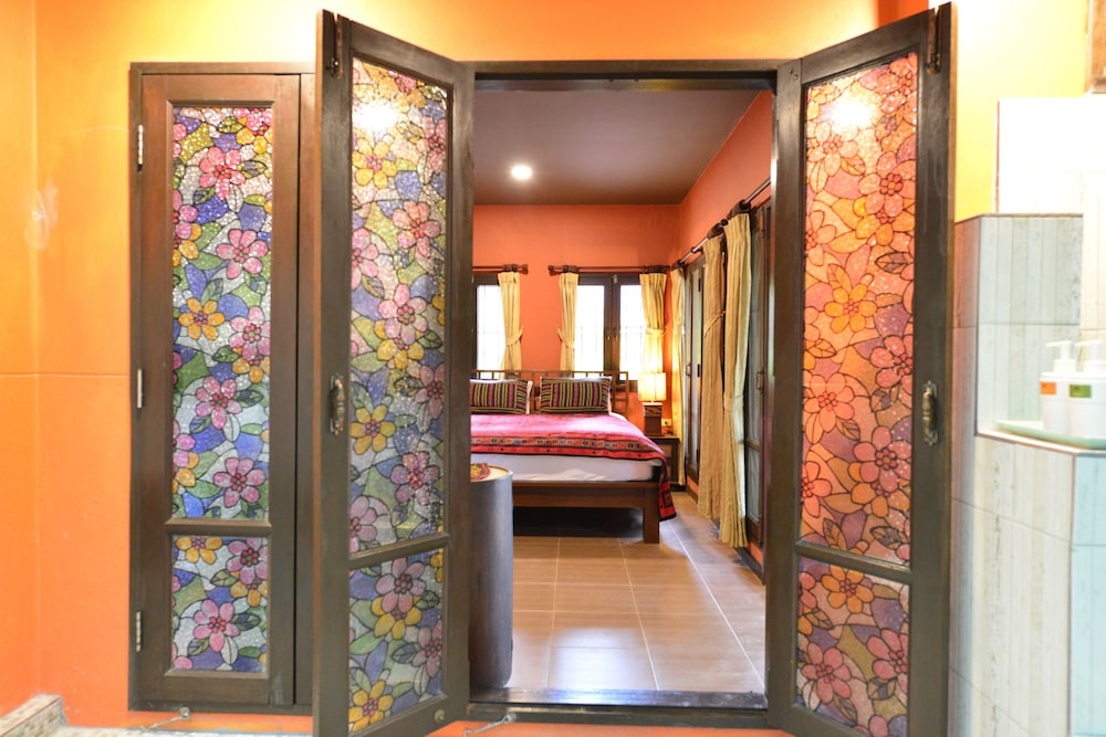 Baan Namping Riverside Village Chiang Mai 42/44