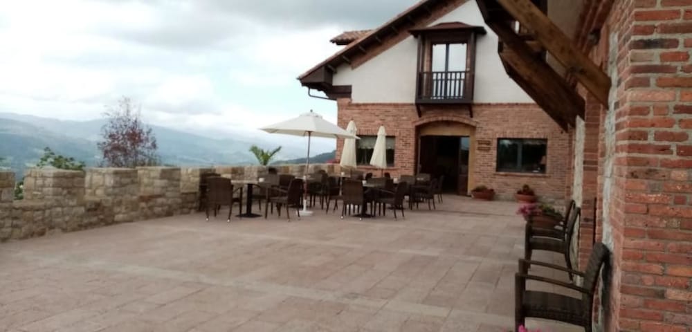 Hotel Cerro La Nina 53/54
