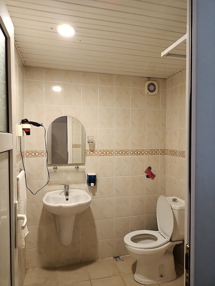 Dunya Otel 46/50