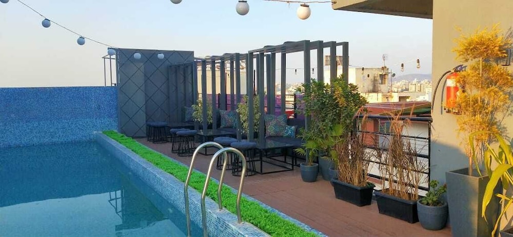 Royal Orchid Central Jaipur 22/58
