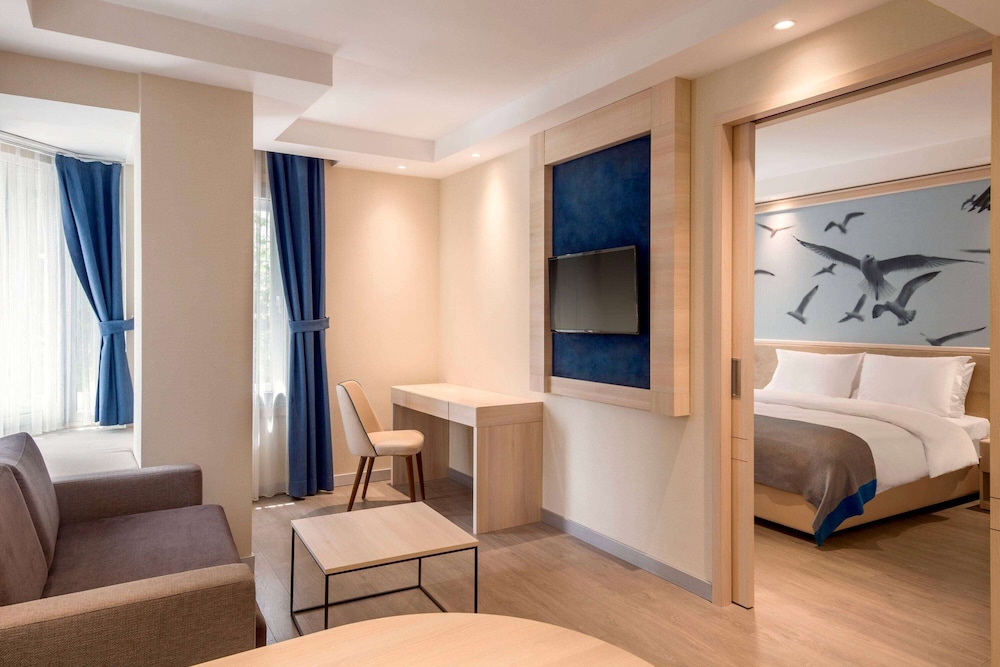 Ramada by Wyndham Istanbul Old City 45/55