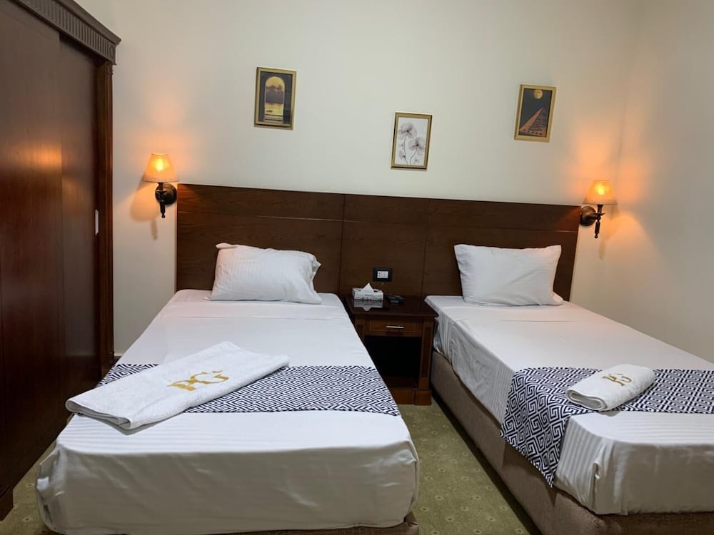Montana Hotel 25/55