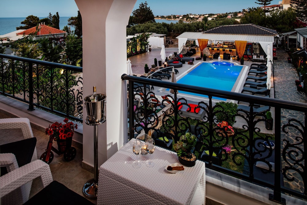Villa Corali 33/50