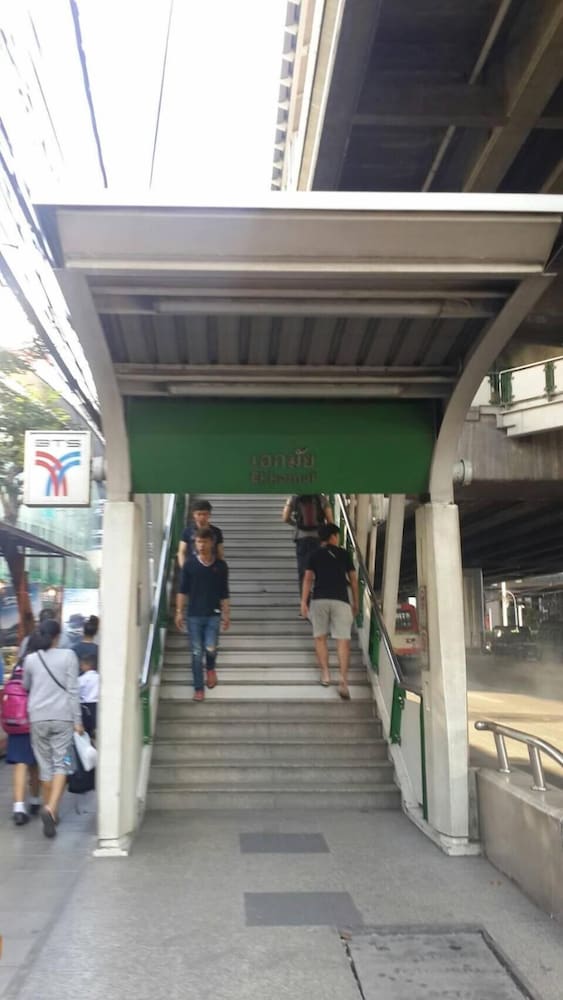 De Sky Sukhumvit-Ekkamai 6/46