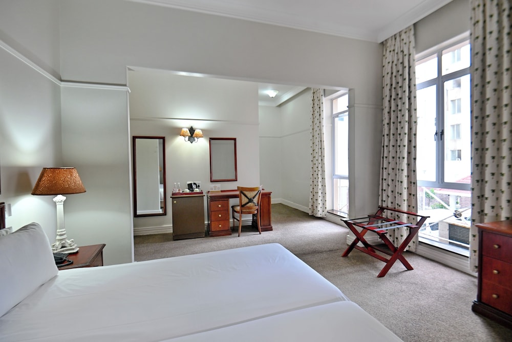 The Balmoral Hotel 26/62