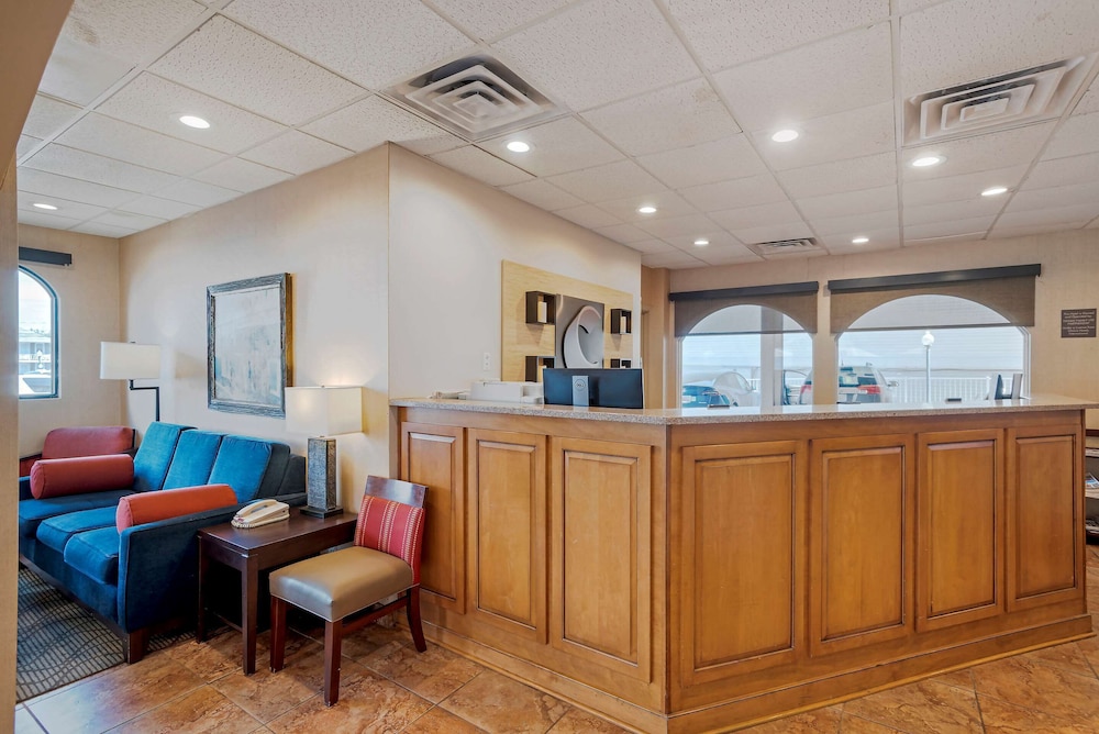 Comfort Inn Boardwalk 12/60