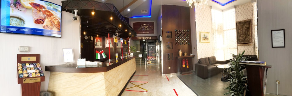 Lobby at Al Diar Dana Hotel, ABU DHABI