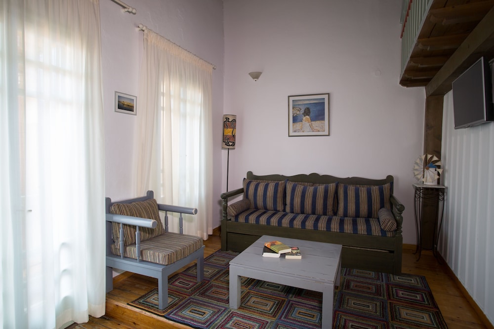 Nostos Beach Boutique Hotel 54/73