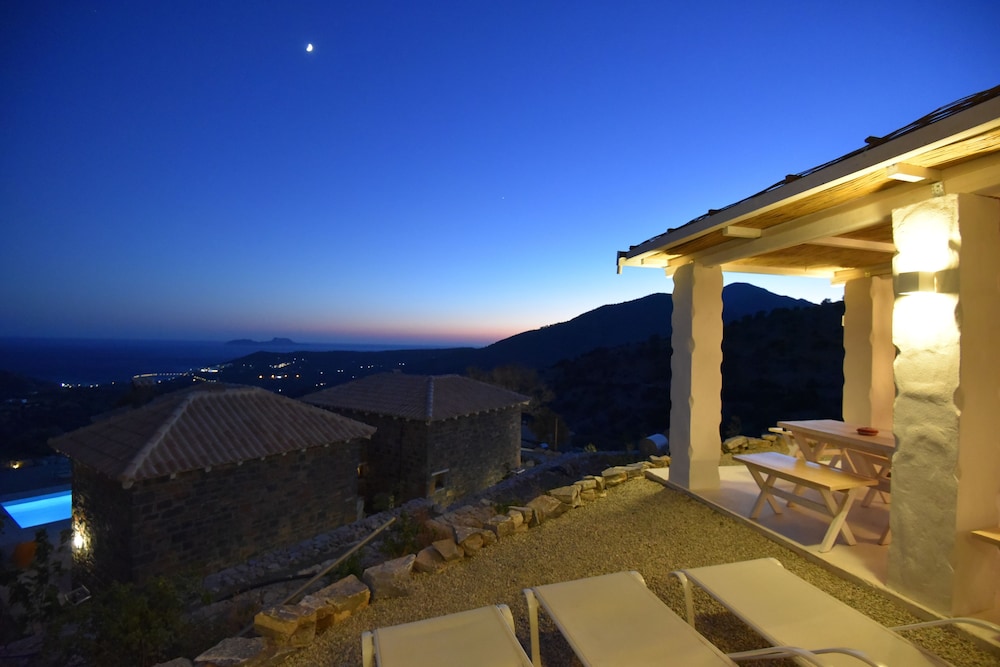 Palazzo Greco Villas 42/79