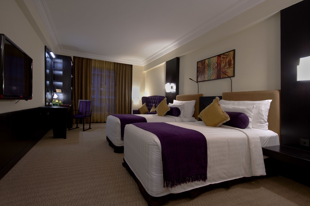 Sterlings Mac Hotel 17/34