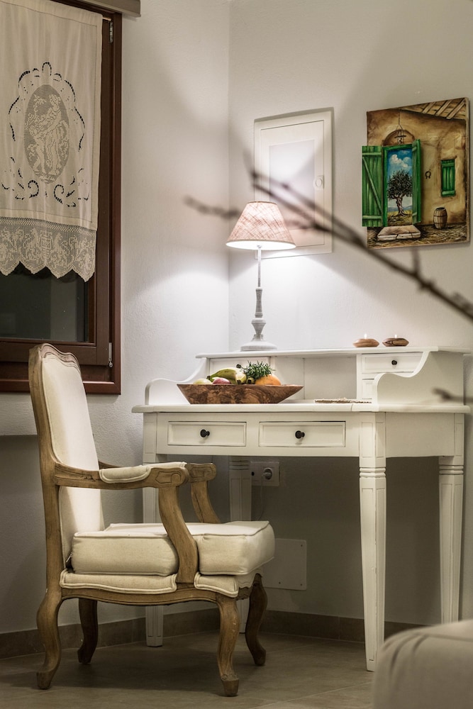 Gratsias Luxury Apartments 33/50