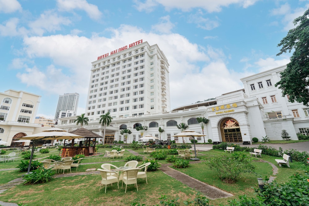Royal Halong Hotel 5/70