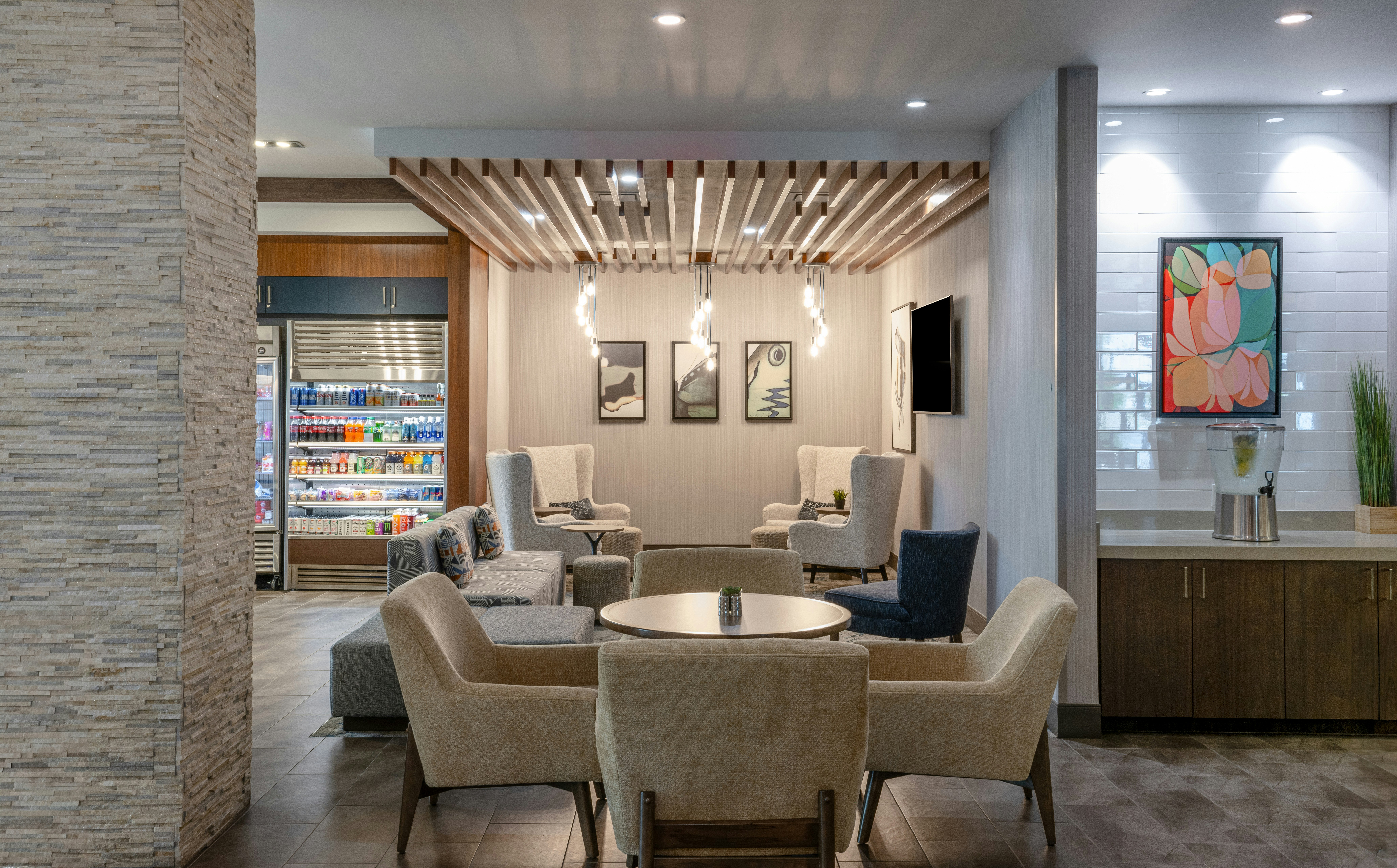Hilton Garden Inn North Phoenix Scottsdale 32/65