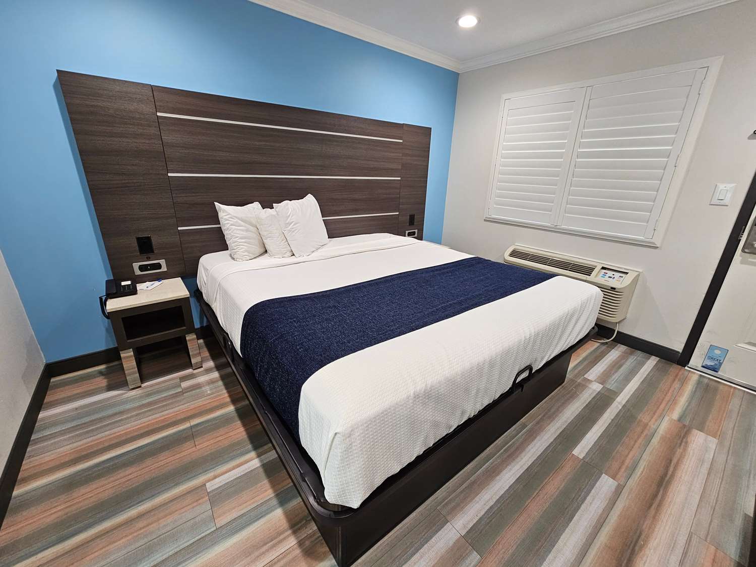 Travelodge by Wyndham Fullerton Near Anaheim 19/38