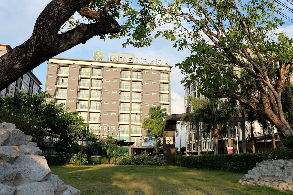 Interpark Residence Chonburi-Rayong 65/70
