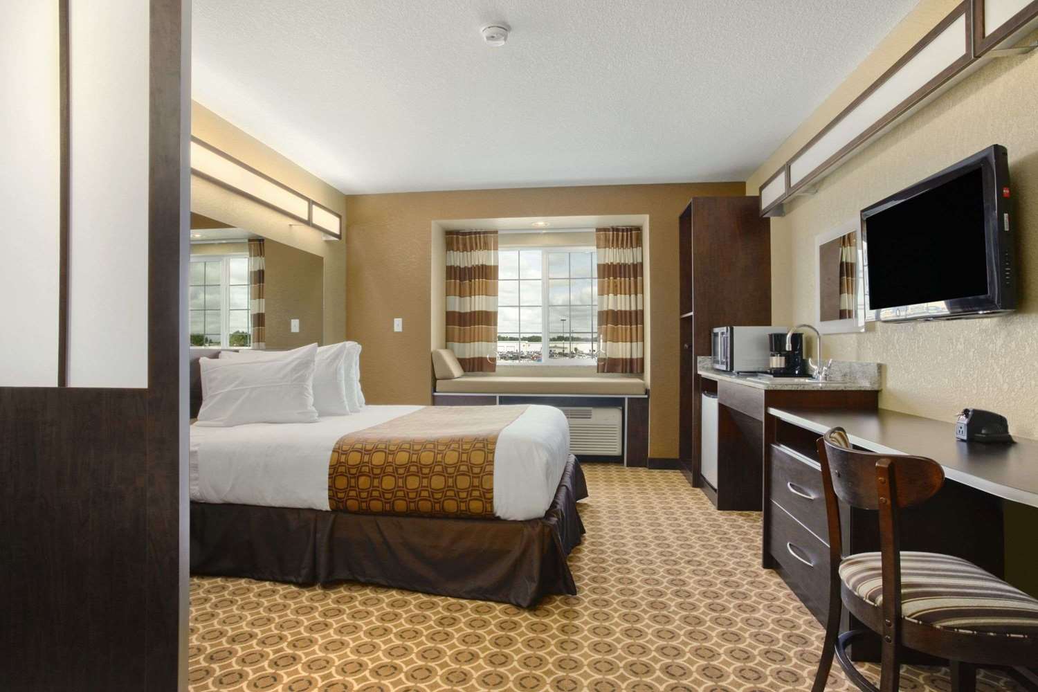 Microtel Inn & Suites By Wyndham Williston 10/36