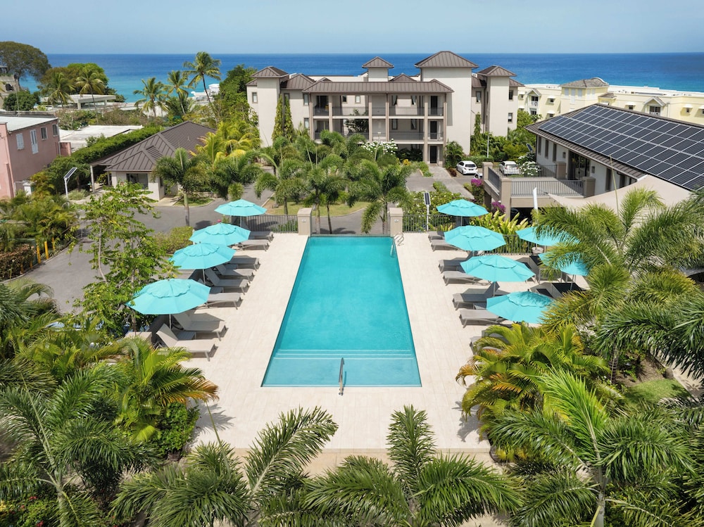 Beach View Hotel 46/50