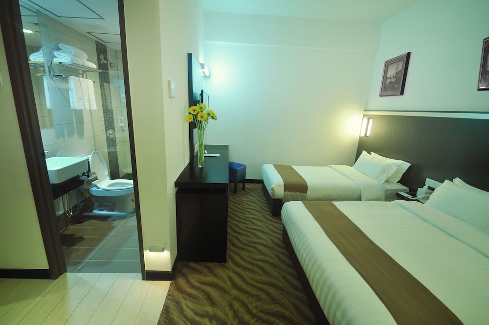 Dreamtel Kota Kinabalu 15/39