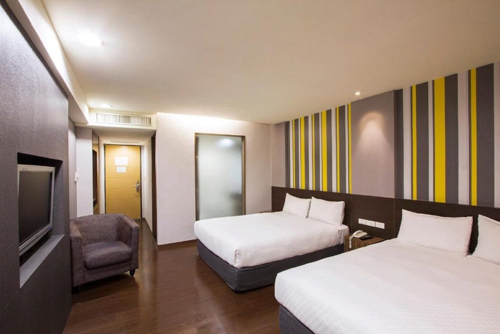 Vip Hotel 5/37