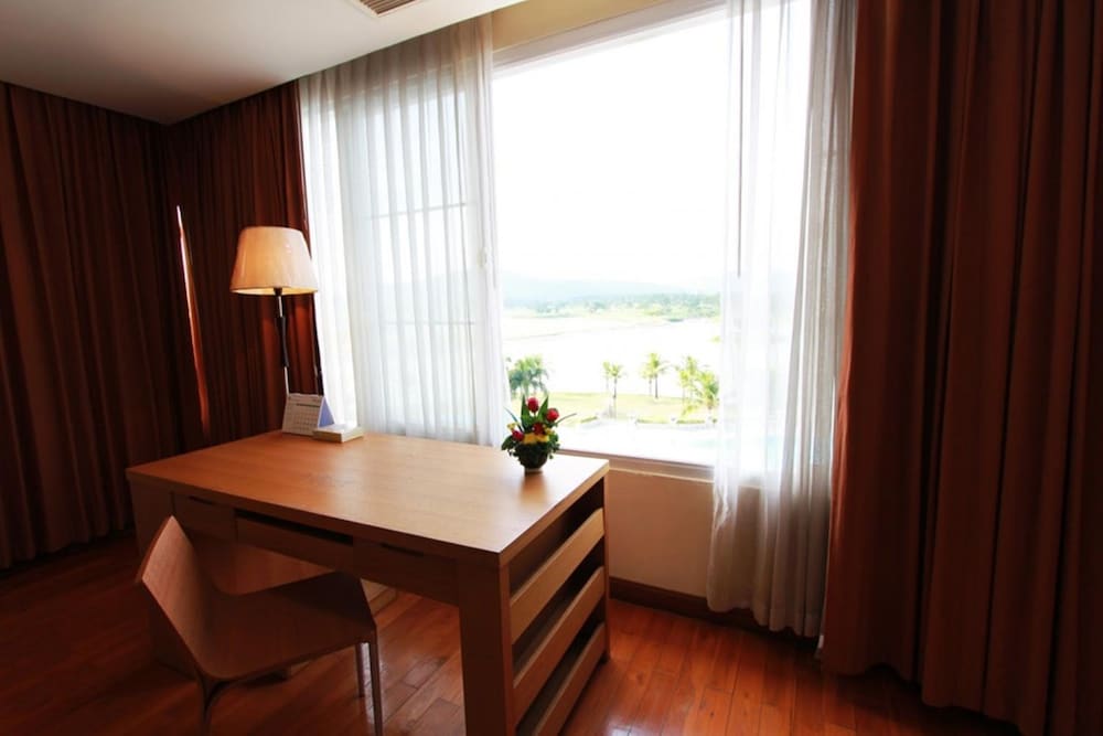 Pattana Golf Club And Resort 24/50