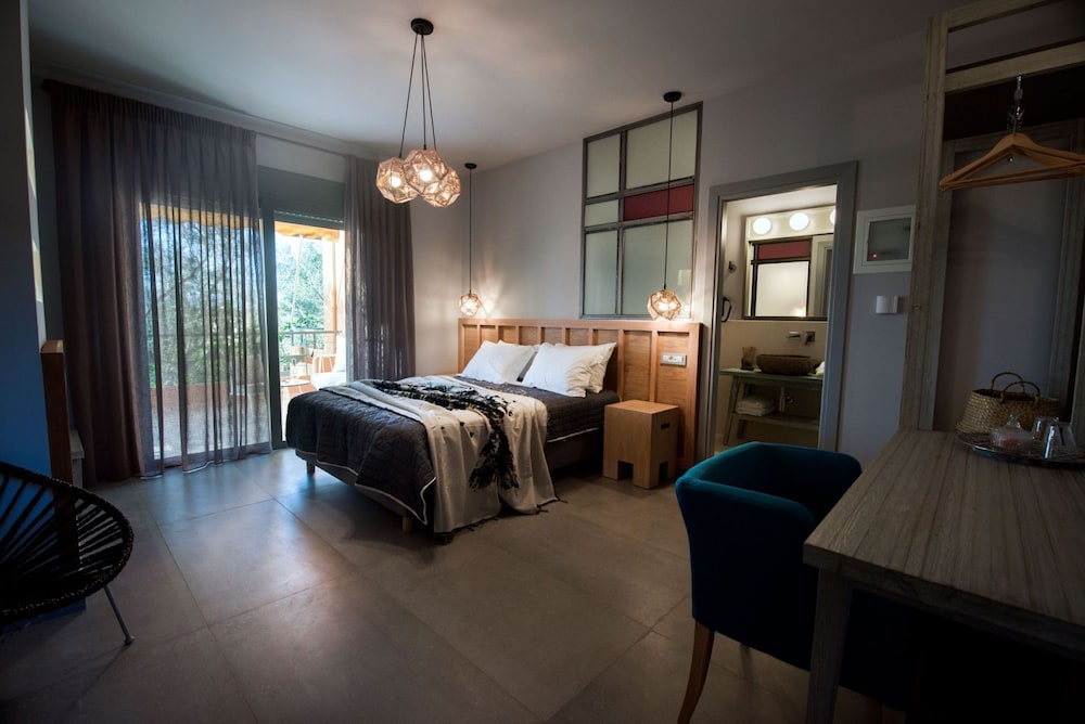 Kanathos Pigi Nafplio 11/50