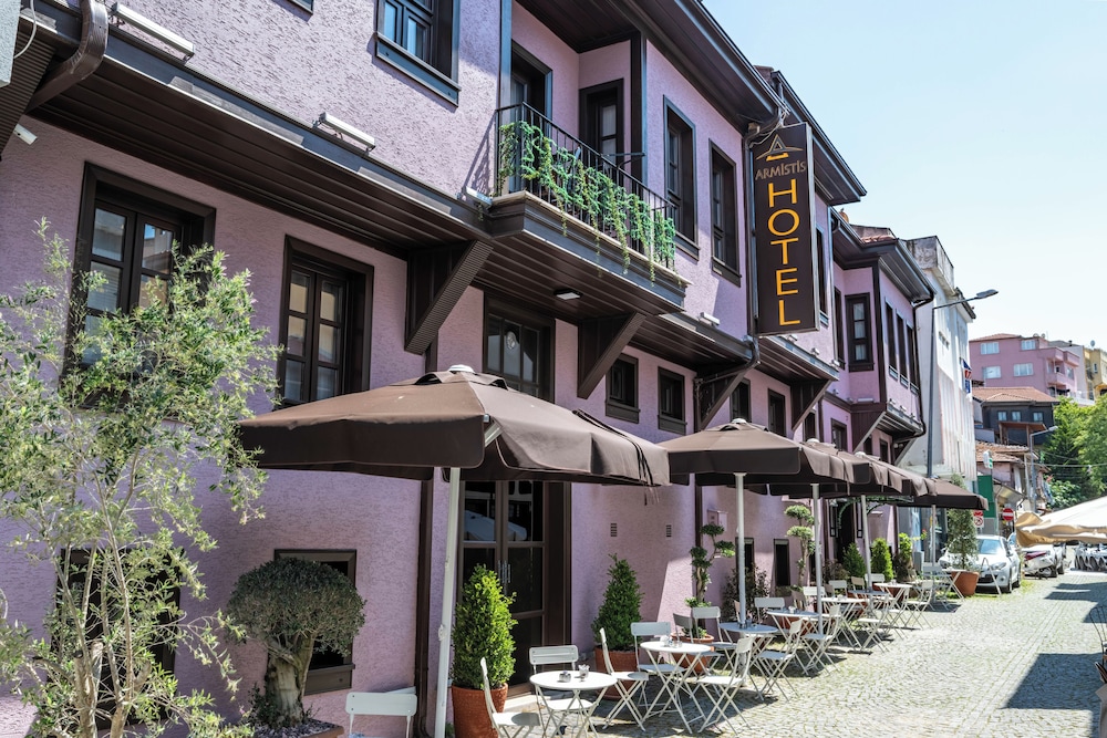 Armistis Hotel 4/50