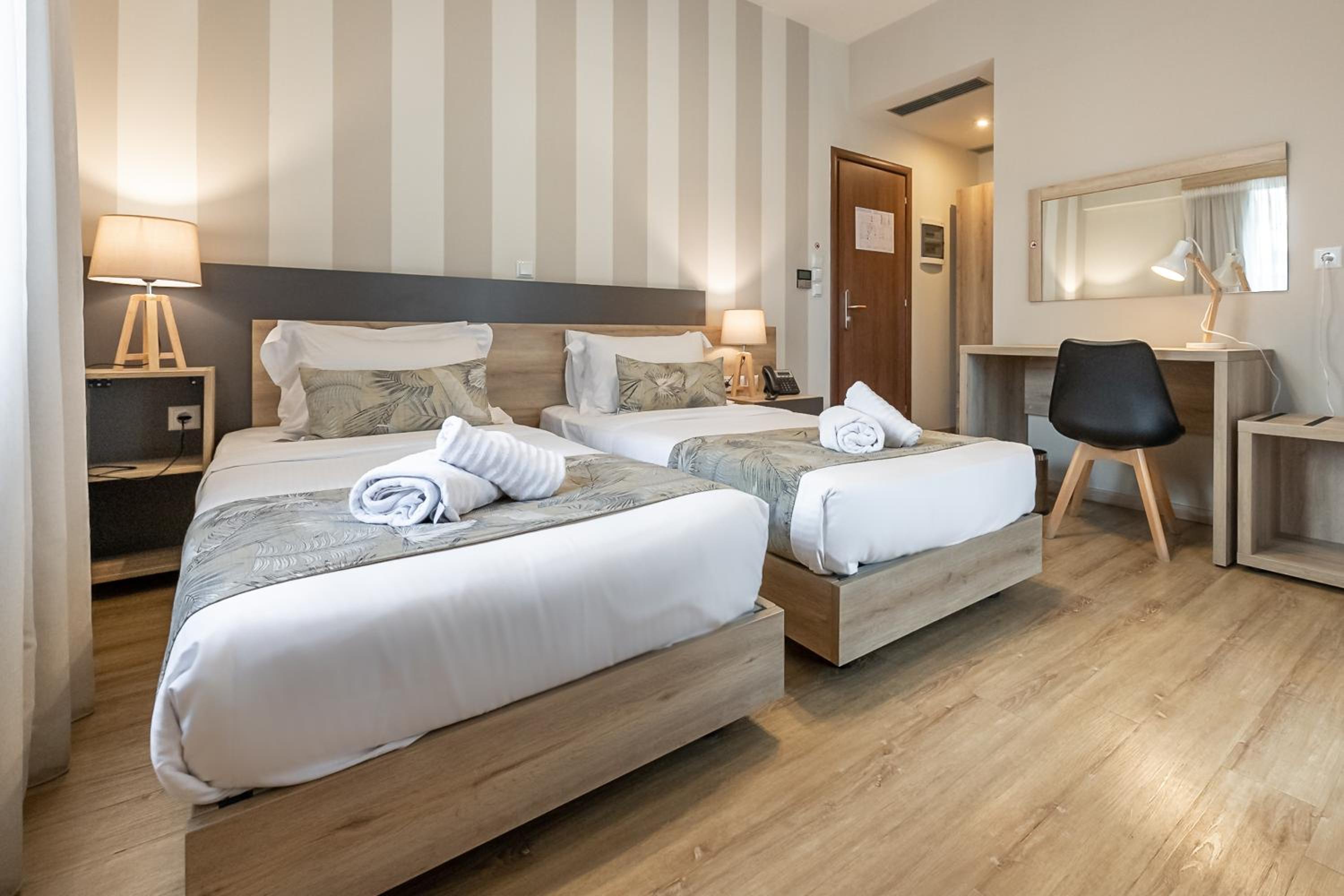 Superior, Twin Beds, Balcony
