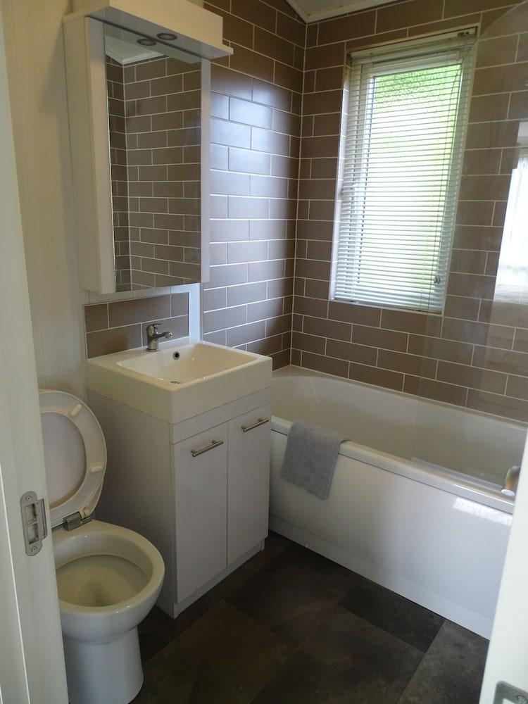 King's Lynn Caravan & Camping Park 45/50