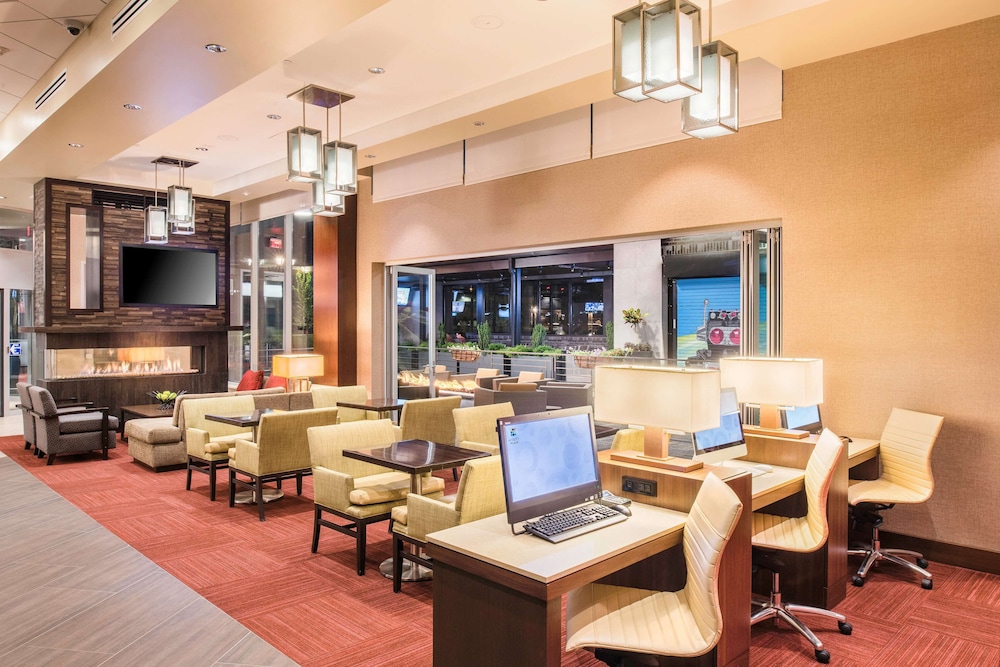 Hyatt Place Cleveland Westlake Crocker Park 57/66