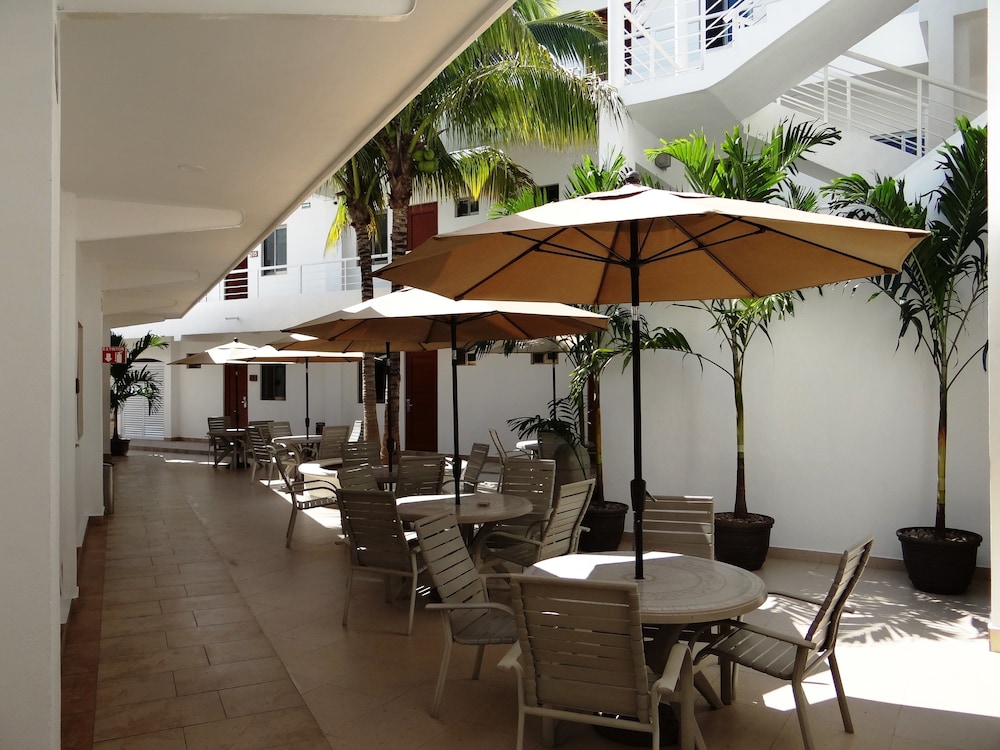 Terracaribe Hotel 52/68
