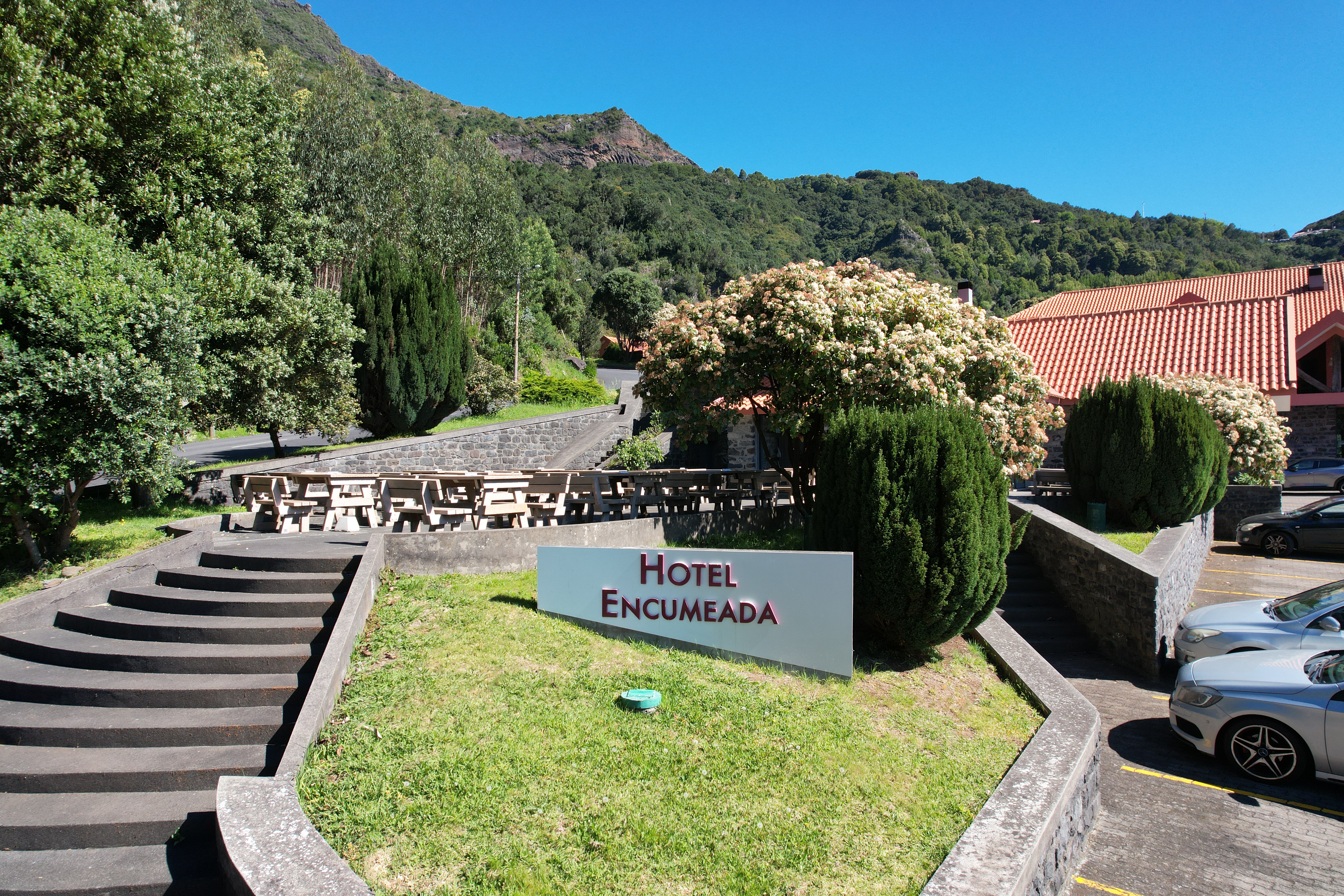 Valley View Hotel Encumeada 42/50