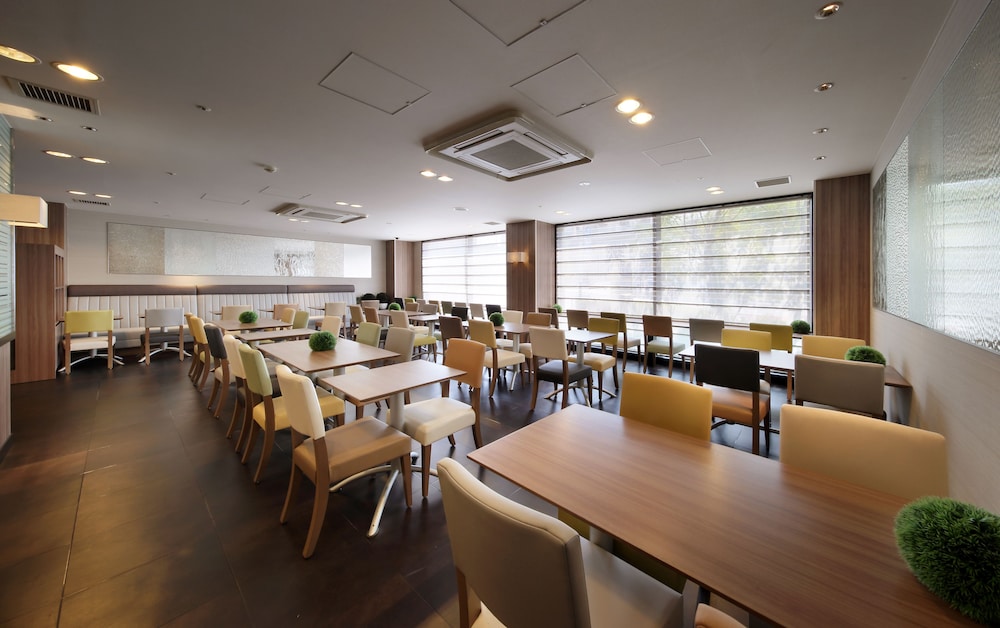 Keio Presso Inn Otemachi 47/66