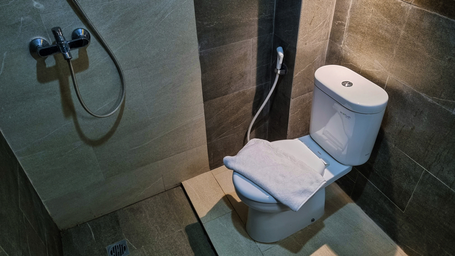 غرفة غراند ديلوكس بسريرين منفصلين، Hotel Rasamala 4/4
