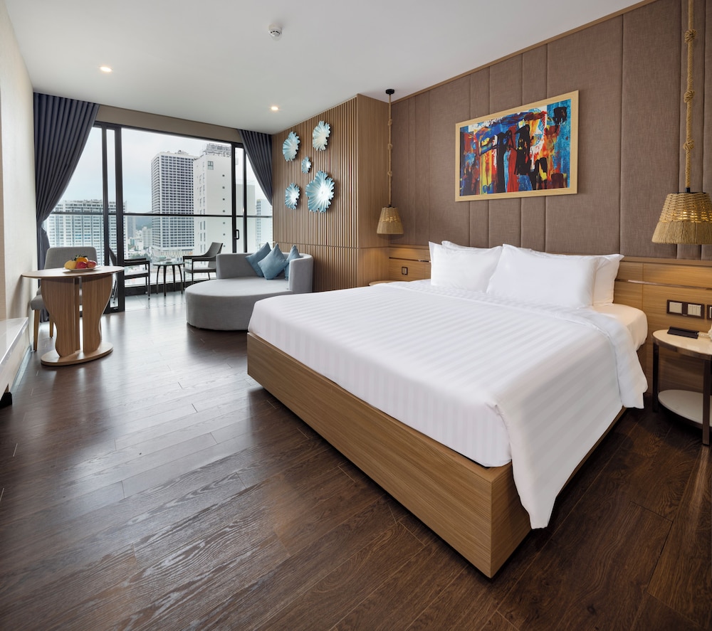 Virgo Hotel 39/79