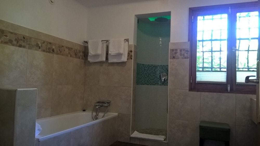 Birdcage Gay Resort - Adult Only 45/50