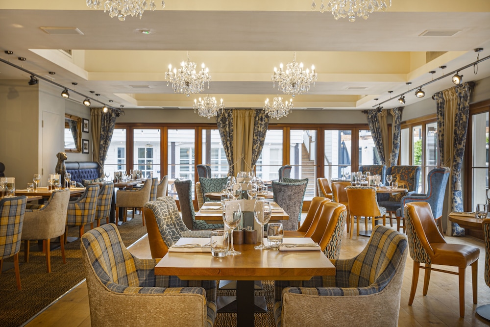 The White Horse Hotel Brasserie 46/59