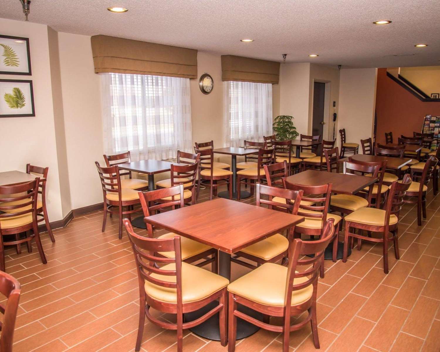 Sleep Inn Suites At Concord Mills 29/36