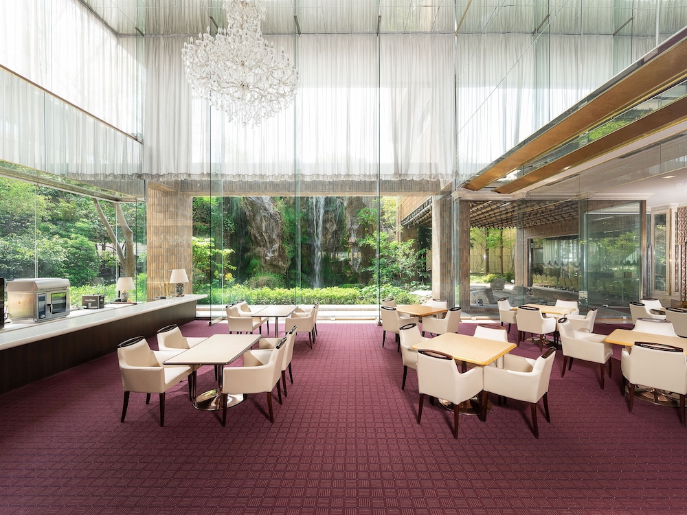 Nara Royal Hotel 33/39