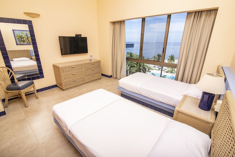 Zuana Beach Resort 24/60