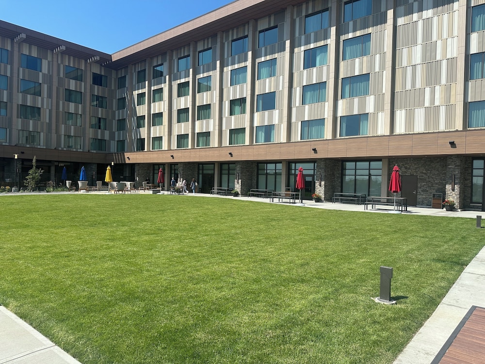 Spokane Tribe Resort and Casino 34/35
