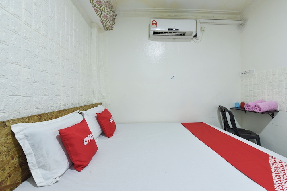 Hotel O Indah 36/50