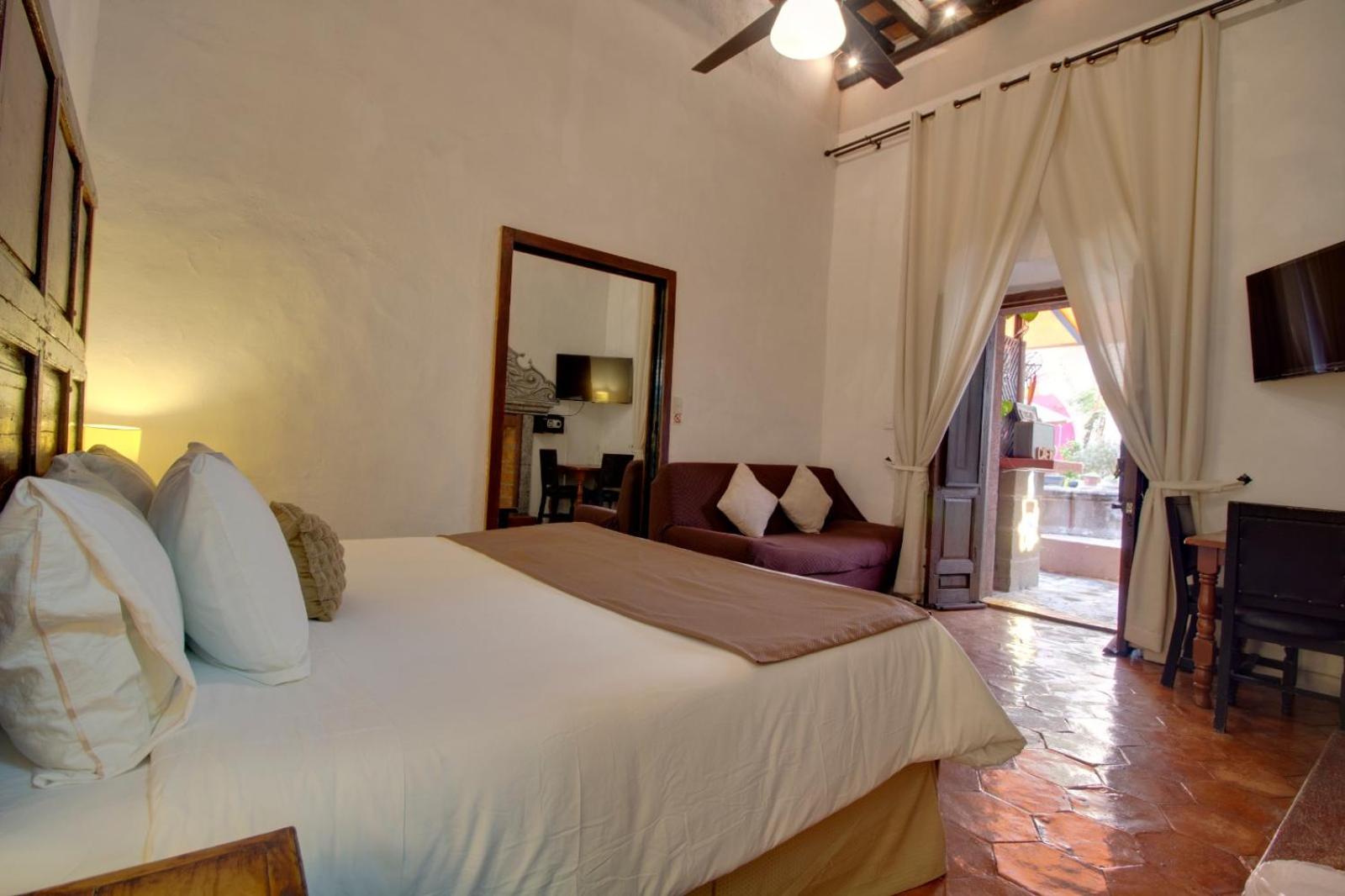 Hostal Punto 79 19/50