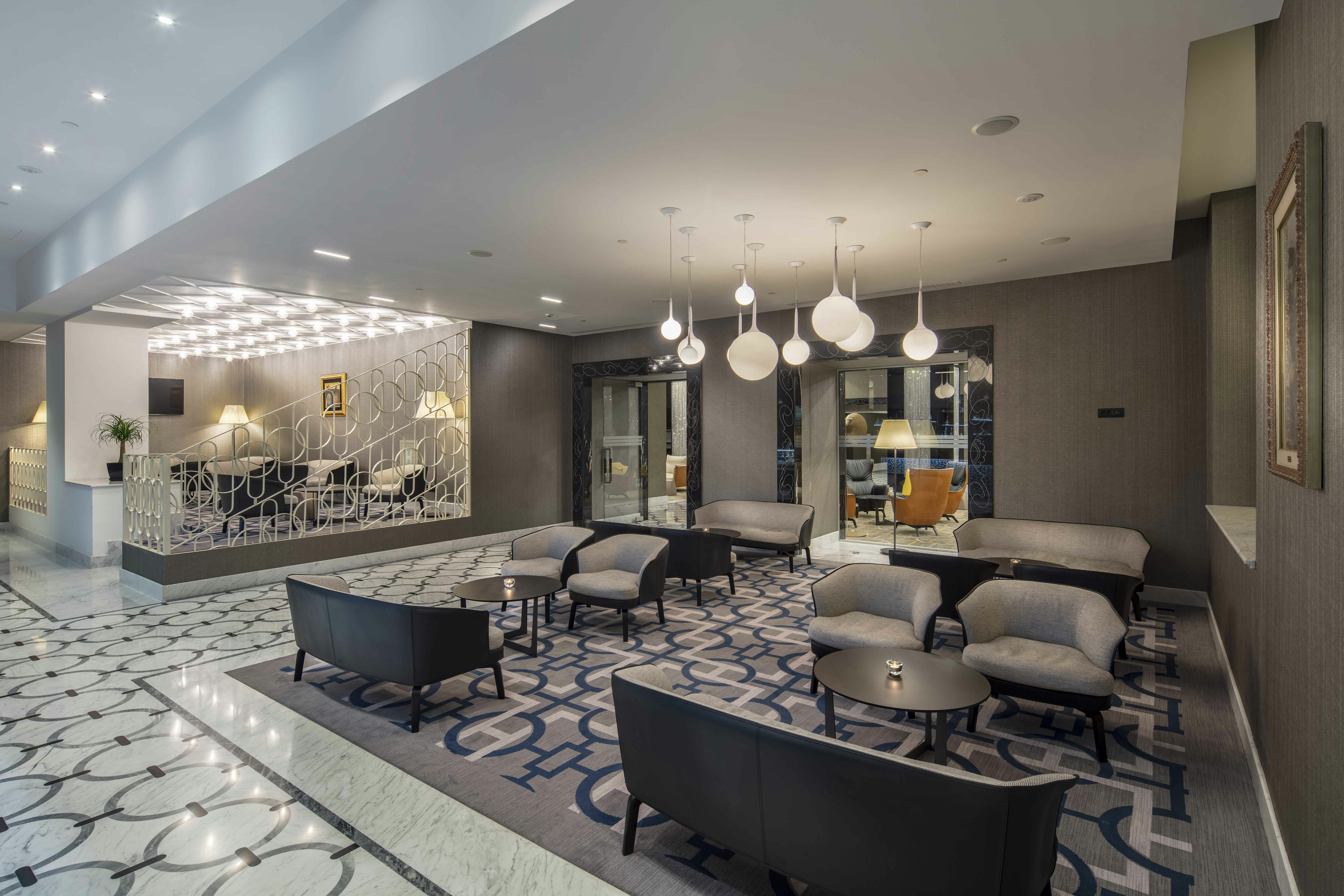 Hilton Podgorica Crna Gora 11/17