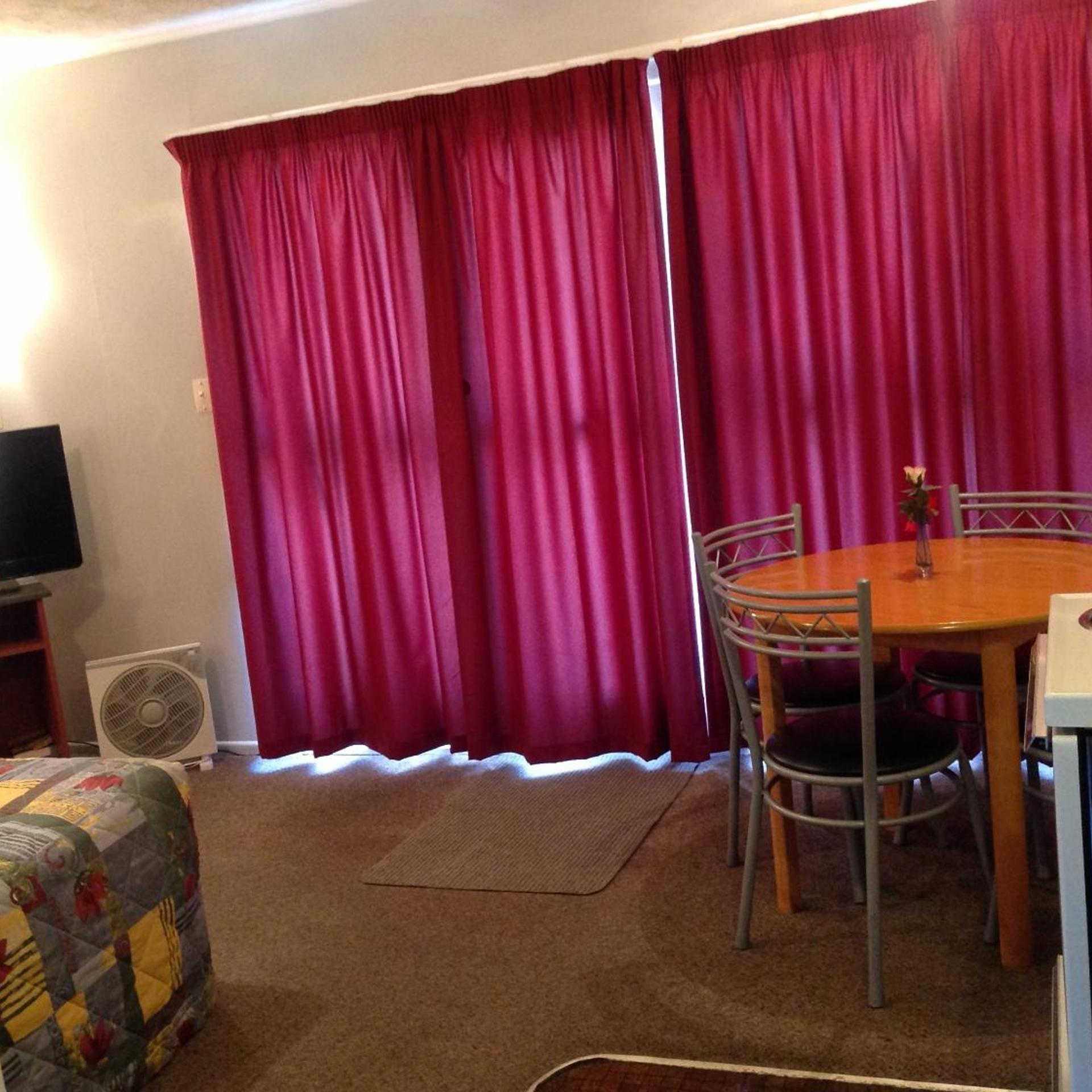 Camberley Court Motel 5/26