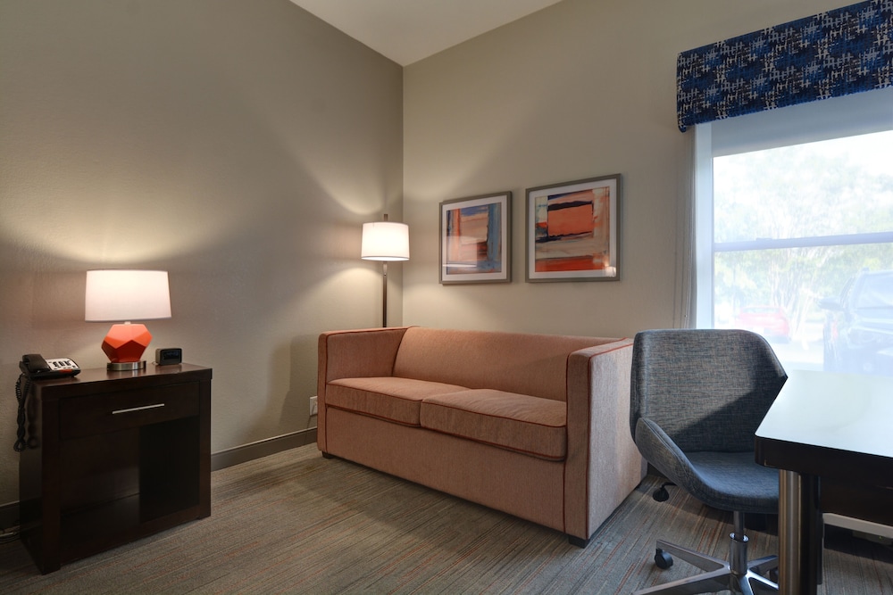 Hampton Inn Greenwood, SC 29/35