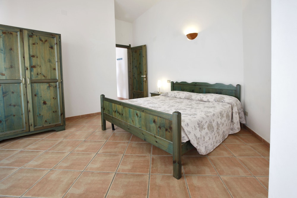 Club Esse Residence Capo D Orso 8/30
